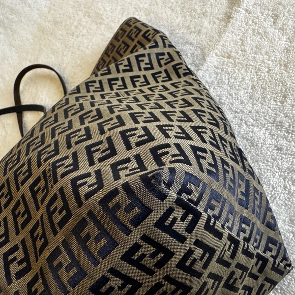 Fendi Zucchino Canvas Navy blue/gray color tote bag with dust bag… - Picture 8 of 16
